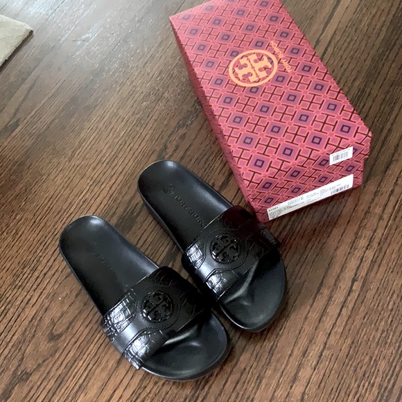 Tory Burch Slides Size 9.5 barely worn - Picture 2 of 3